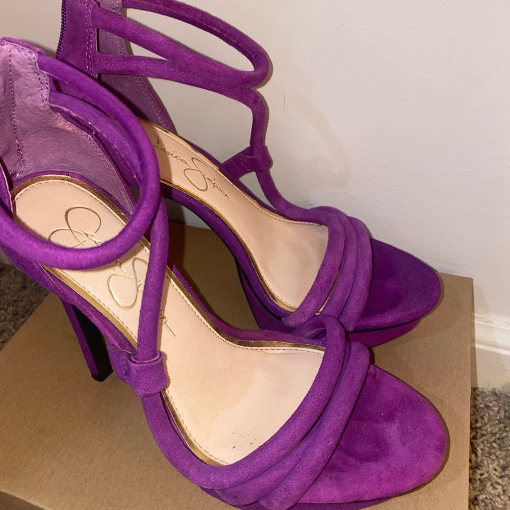 Jessica Simpson Heels - Picture 2 of 3